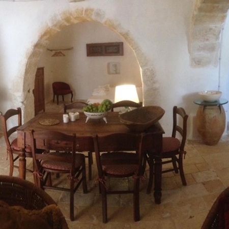 Borgo Trulli 1789 Bed & Breakfast Остуни Екстериор снимка